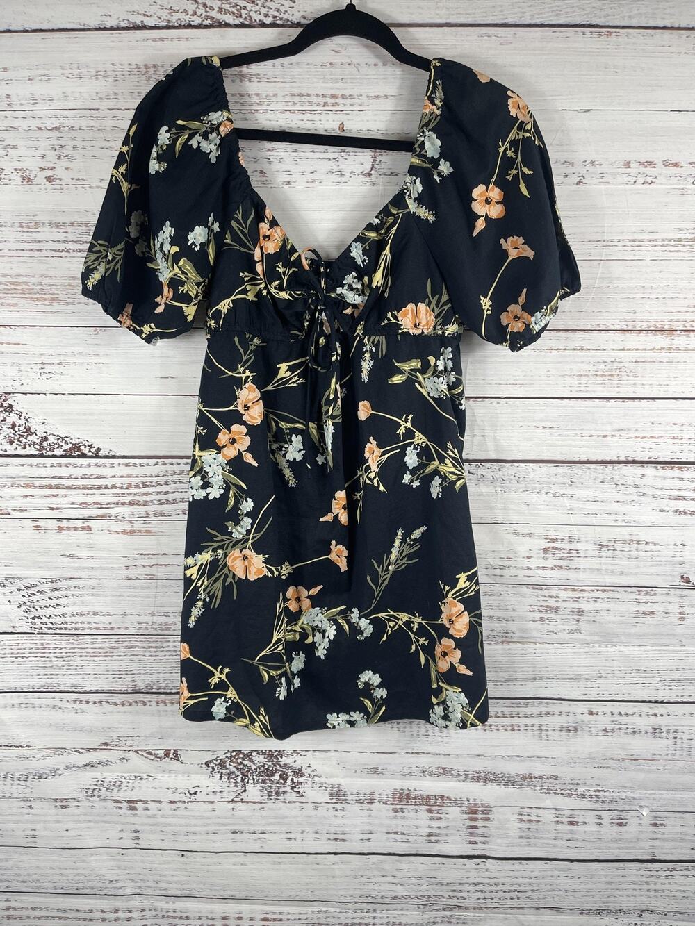 RVCA Dress Women's Medium Black Floral Puff Sleeve Tie Front Linen Cotton Mini